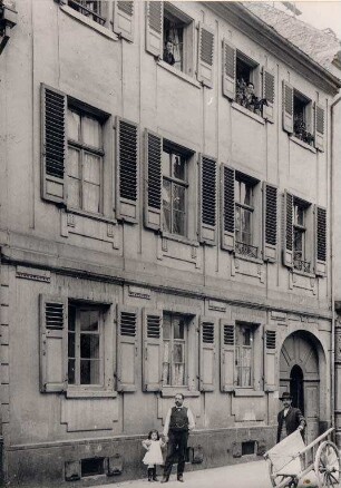 Altstadt, Dörfle. Kronenstraße 36