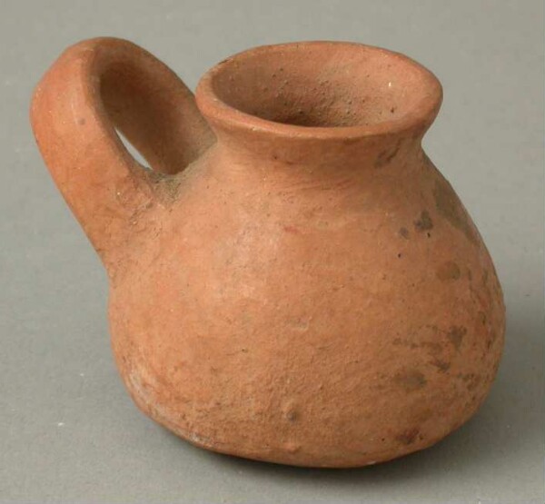 Clay vessel