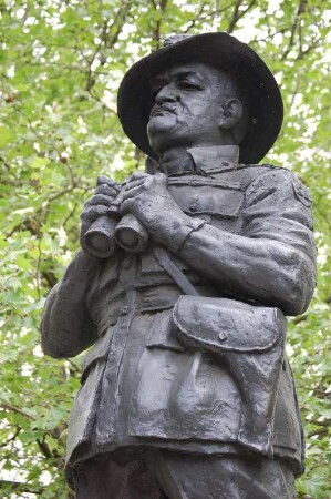 Denkmal für Feldmarschall The Viscout Slim, Chef der 14. Armee in Burma 1943-1945, in Whitehall, am Verteidigungministerium