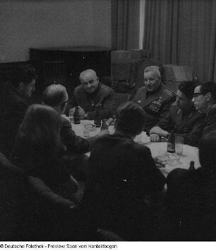 Komsomoldelegation mit W. Mocke, Sign. 80/20
