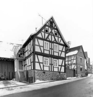 Fachwerkwohnhaus; Nidda, Brückenstraße 15
