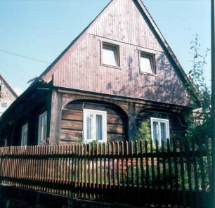 Umgebindehaus : Hinterhermsdorf. Umgebindehaus. Giebelseite