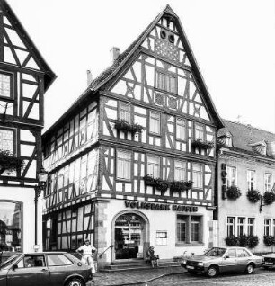 Fachwerkwohnhaus; Seligenstadt, Marktplatz 5