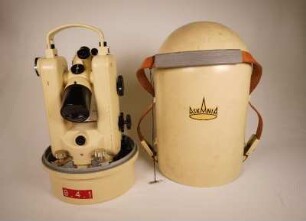 Kreiseltheodolit Tu360 mit Abdeckung MÜ66-18