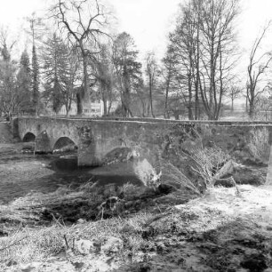 Nidderbrücke (Brückenanlage); Ortenberg, Nidder (n.fl.Gew.II) (bei Am Mühltor Nr. 9)
