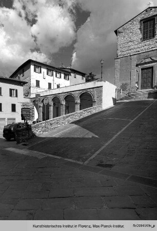 Piazza del Tribunale, Lucignano (Arezzo)