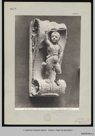 Konsole mit Putto