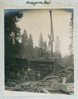 Foto der im Bau befindlichen Anlage des Sägewerks und Köhlereibetriebs Prayé am Donon