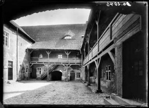 Rastenburg (Ketrzyn/Polen). Ordensburg. Burghof