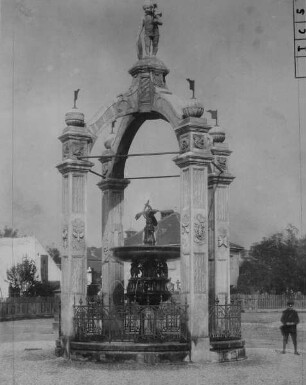 Brunnen