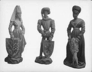 Wappenhaltende Figuren: Marie von Montigny, Gillion von Grazegnies, Graziane von Babylon