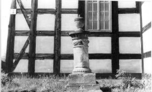 Krauschwitz-Pechern. Grabstein eines Müllers