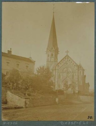 Die Neue Kirche (1881/82 gebaut) in Döhlen (Freital)
