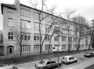 Kunstmöbelfabrik und Bautischlerei F. Wenkel; Berlin, Tempelhof-Schöneberg