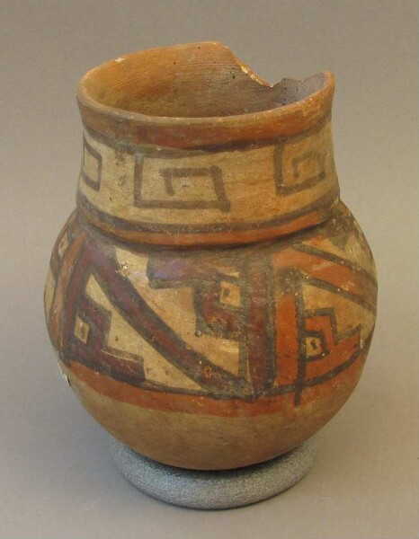 Clay vessel