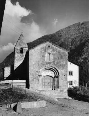 Taufers im Münstertal. Kirche des Johanniter-Pilgerhospizes Sankt Johann