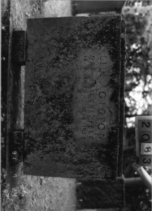 Grabstein 2083 [Hahn S. 75 Grab-Nr. 3026]