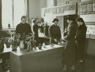 Ausstellung von Schülerinnenarbeiten