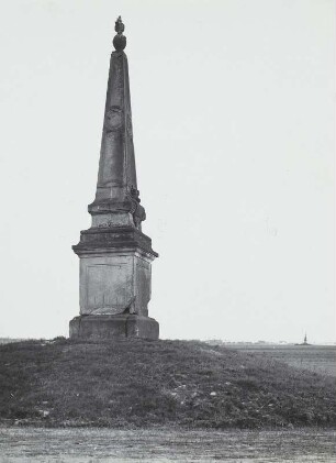 Zeithain, Begrenzungsobelisk des "Campemants Zeithain", des Zeithainer Lagers