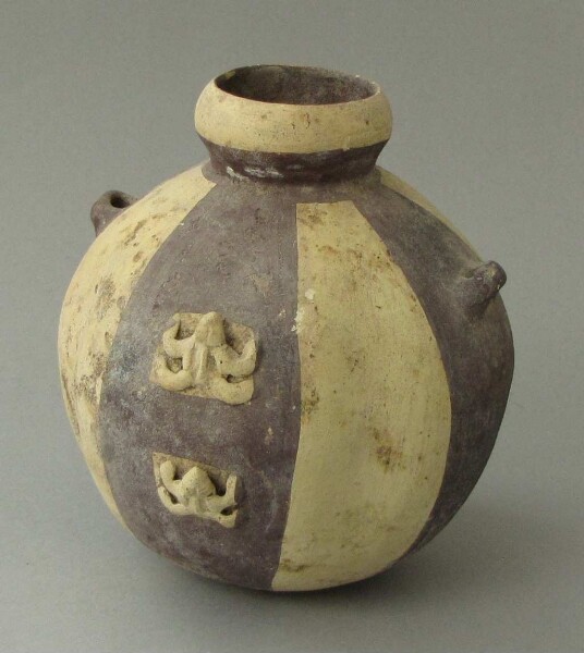 Clay vessel