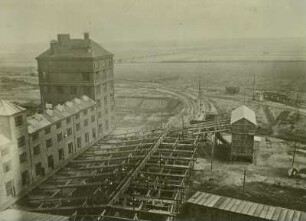 Brikettfabrik : Brikettfabrik. Brikettpresse, Verladeeinrichtung