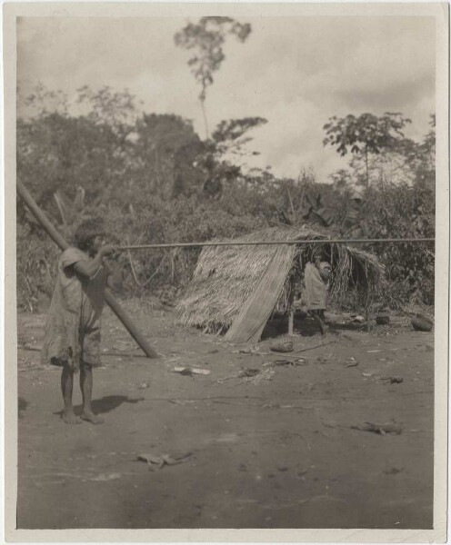 Huanyam Indian with blowpipe