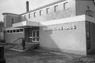 Einweihung des erweiterten und modernisierten Bonifatiushauses der St. Bonifatius Kirche
