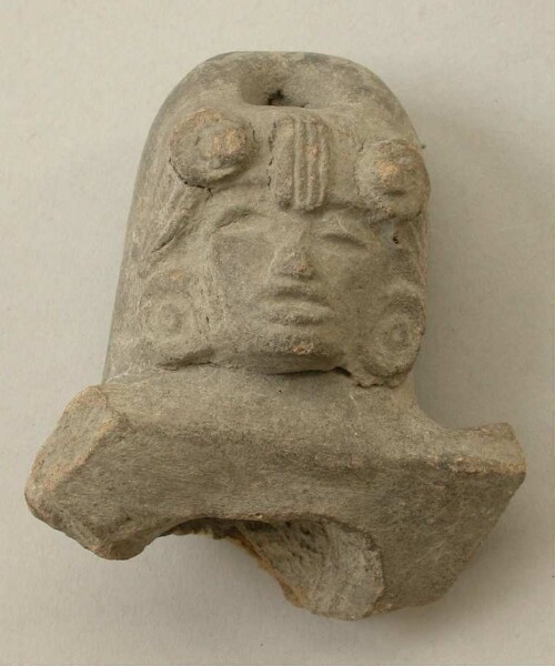 Clay head (vessel fragment)