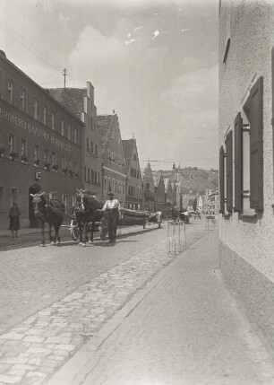 Kelheim, Hauptstr., zweispänniges Langholzfuhrwerk