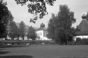 Bad Wiessee: Kurpark mit Trinkhalle