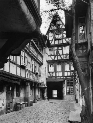 Neustadt an der Weinstraße, Rathausgasse 4. Wohnhaus (1583)