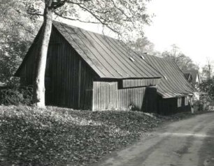 Bad Brambach-Raun, Dorfstraße 7. Wohnstallhaus mit angebauter Scheune (1769)