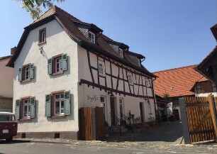 Pfarrgasse 7-9 (Hofanlage); Rödermark, Gesamtanlage