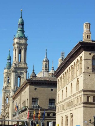 Saragossa/Zaragoza: Kathedrale Nuestra Senora del Pilar