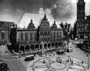 Bremen. Altes Rathaus (1405-1410, 1545 und 1608-1614). Haupteingangsfront