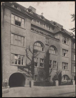 Wohnhausgruppe Lauterbach, Breslau Wohn- und Geschäftshaus Lauterbach: Teil der Straßenansicht