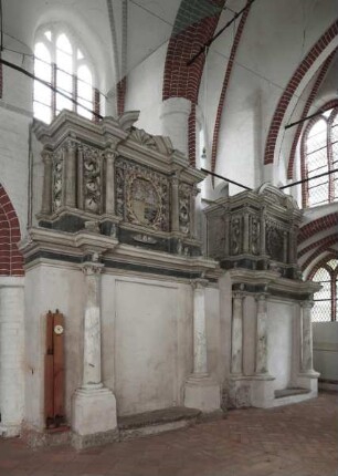 Evangelische Pfarrkirche Sankt Katharinen — Westhalle & Kapelle der Fronleichnamsbruderschaft? — Gruft