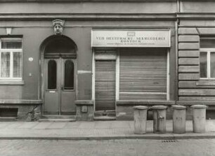 Dresden-Pieschen, Rehefelder Straße 5. Wohnhaus (um 1890) mit Laden im Erdgeschoß