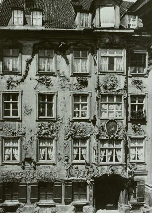 München, Asamhaus : München. Wohnhaus der Gebrüder Asam, Sendlingerstraße. Fassade mit Portal