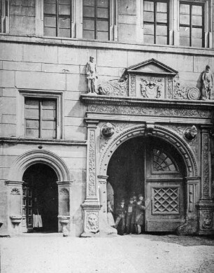 Halle (Saale), Ratswaage, Portal
