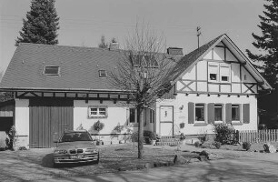 ehemaliges Forsthaus (Forsthaus, Ziegelmauerwerk und Fachwerk); Battenberg, Rainstraße 25
