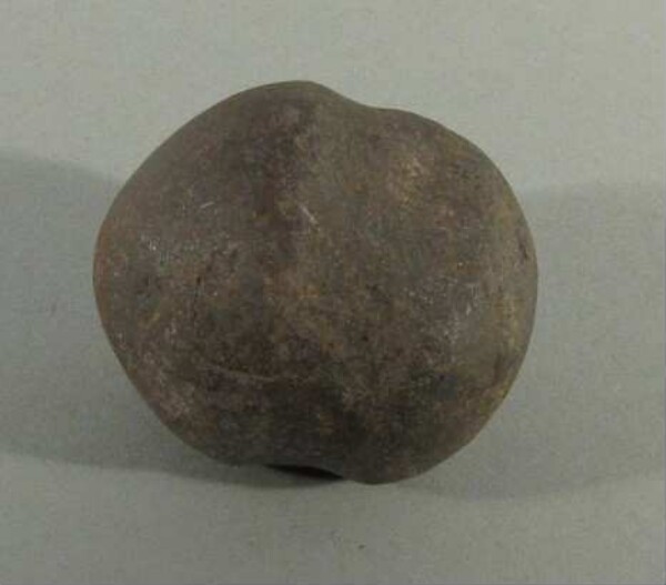 Stone bola