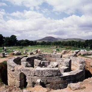 Epidauros. Asklepios-Heiligtum. Tholos
