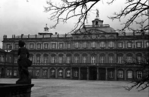 Rastatt: Schloss; Hofansicht