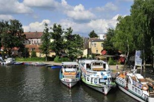 Touristisches Zentrum in Masuren : Die Stadt ist der touristische Mittelpunkt Masurens mit moderner Infrastruktur im Zentrum. Aufgenommen am 11. Juli 2009 in Mikolajki (Nikolaiken)