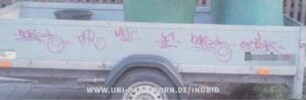 "boReS" TAK MUC -iF- -oSTeR-