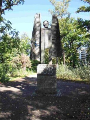 Hannah-Höch-Denkmal
