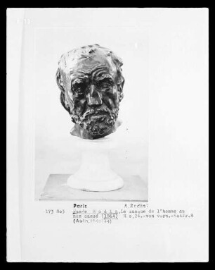 Le masque de l'homme au nez cassé