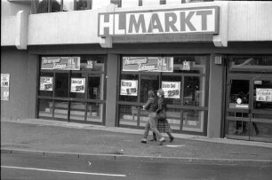 Bombenerpressung der Supermarktkette "HL-Supermärkte" in Südwestdeutschland