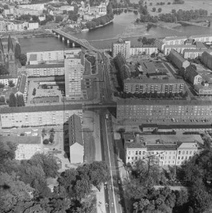Rosa-Luxemburg-Straße in Frankfurt/Oder : Blickrichtung Osten zur Stadtbrücke über die Oder